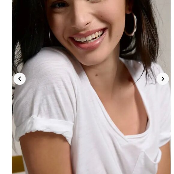 Anthropologie T.La Lars Classic V-Neck Tee - Picture 5 of 17